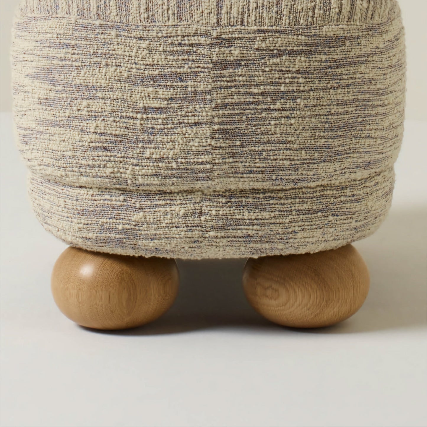 Bellatrix Elegant Ottoman